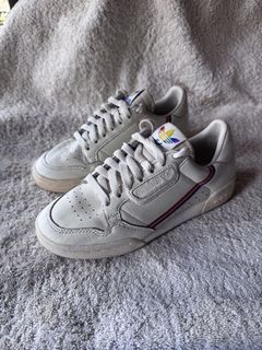 (Category: ) located in . Submitted by kitclothing (Listing ID 1447822868, Image 1). Description: .