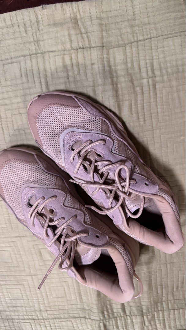 Adidas Ozweego Beige Sneakers (Category: Sneakers) located in Cebu City. Submitted by claclax28 (Listing ID 1447682271, Image 1). Description: - Pink Adidas Ozweego sneakers - Features mesh and suede details - Lace-up closure for a secure fit - Comfortable and stylish for everyday wear - Ideal for casual outfits - Selling as they are no longer needed -price negotiable -25.5 cm feet lengt .