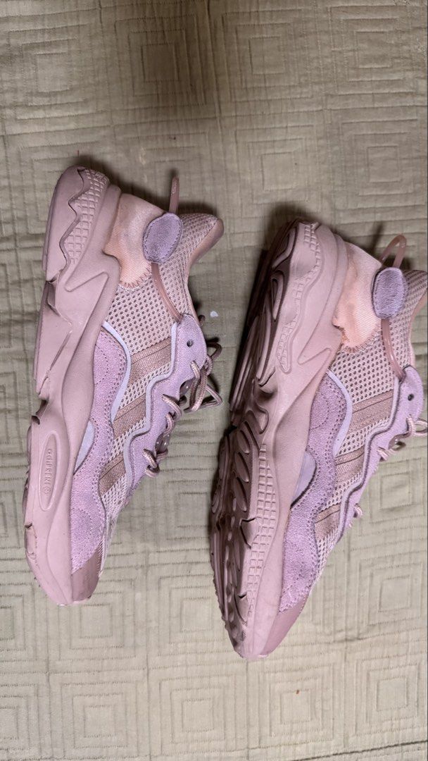 Adidas Ozweego Beige Sneakers (Category: Sneakers) located in Cebu City. Submitted by claclax28 (Listing ID 1447682271, Image 2). Description: - Pink Adidas Ozweego sneakers - Features mesh and suede details - Lace-up closure for a secure fit - Comfortable and stylish for everyday wear - Ideal for casual outfits - Selling as they are no longer needed -price negotiable -25.5 cm feet lengt .