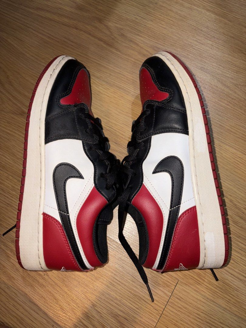 Air Jordan 1 Low Chicago Black White Red (Category: Sneakers) located in Makati City. Submitted by indigo28 (Listing ID 1447790969, Image 3). Description: Jordan 1 Bred Toe – Women’s Size 39 (Authentic) NO BOX 💰 Price: ₱1500 Negotiable 📍 Location: Makati ✨ Condition: Barely used RFS: Decluttering Mode of Payment: • GCash • BDO Bank Transfer • GoTyme Bank Transfer Delivery Options: • Lalamove • Meet-up (Makati) Message me for more photos or deta