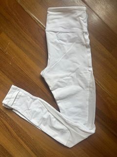 （分類：）位於 。 由 samilee_t 提交（商品編號 1447714346，圖片 1）。簡介： 。