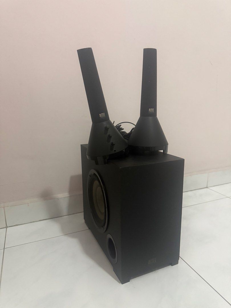 Altec Lansing 2.1 Speaker System with Subwoofer