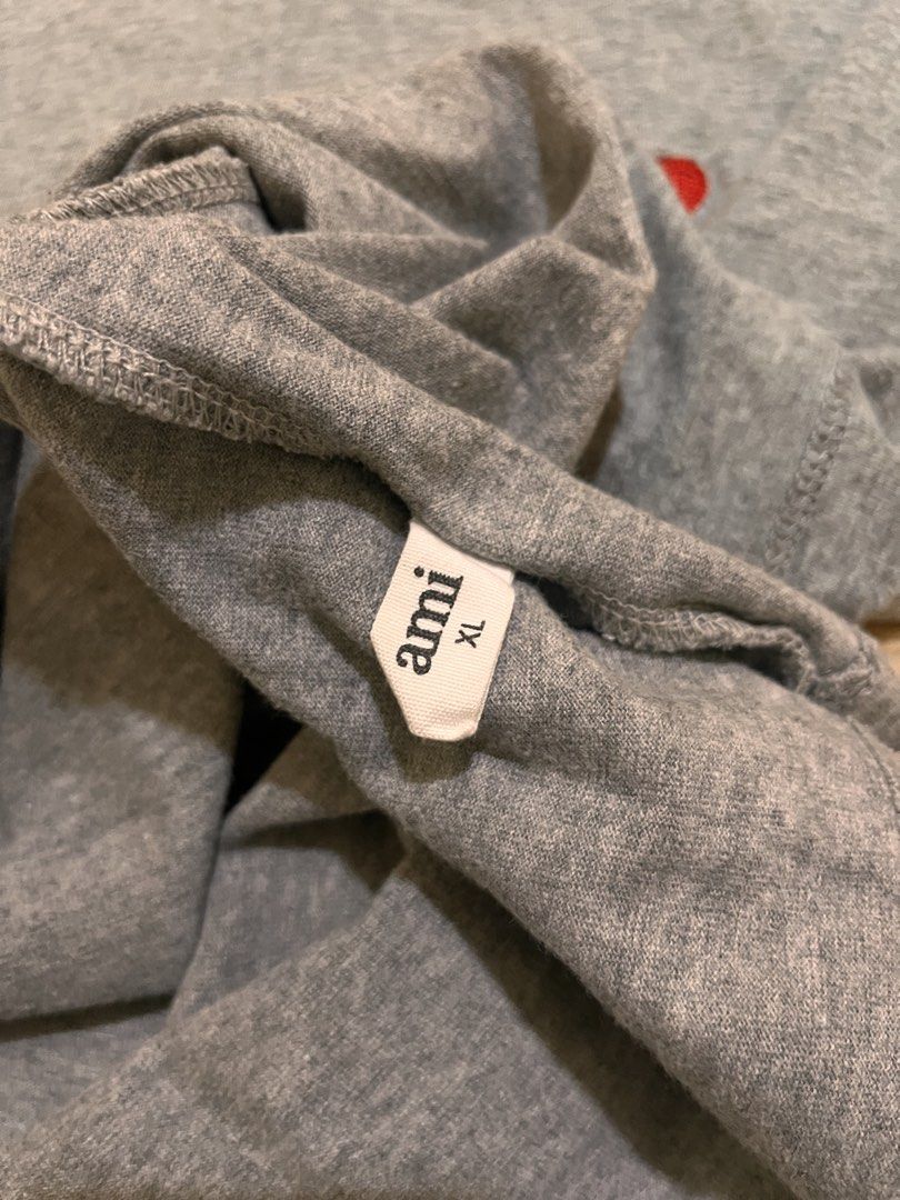 AMI (Category: Luxury Apparel) located in Legazpi City. Submitted by ds.apparel021 (Listing ID 1447730884, Image 3). Description: Dimension: 20-26 Fit to Small - Medium Excellent Condition No Neck Tag.