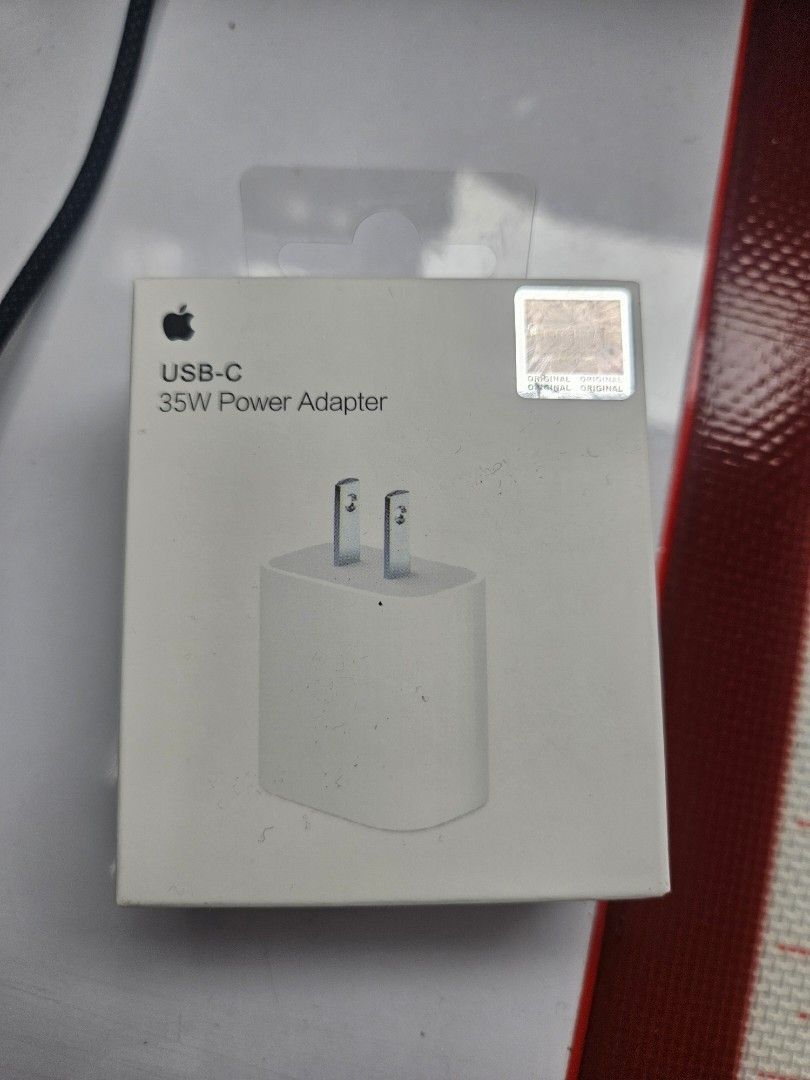 Apple 35wats charger for iphone apple product (Category: Chargers & Cables) located in Pasay City. Submitted by son_castor (Listing ID 1447694100, Image 1). Description: 20 wats apple charger good for iphone.