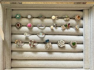 (Category: ) located in . Submitted by cindykenlien (Listing ID 1447696408, Image 1). Description: .
