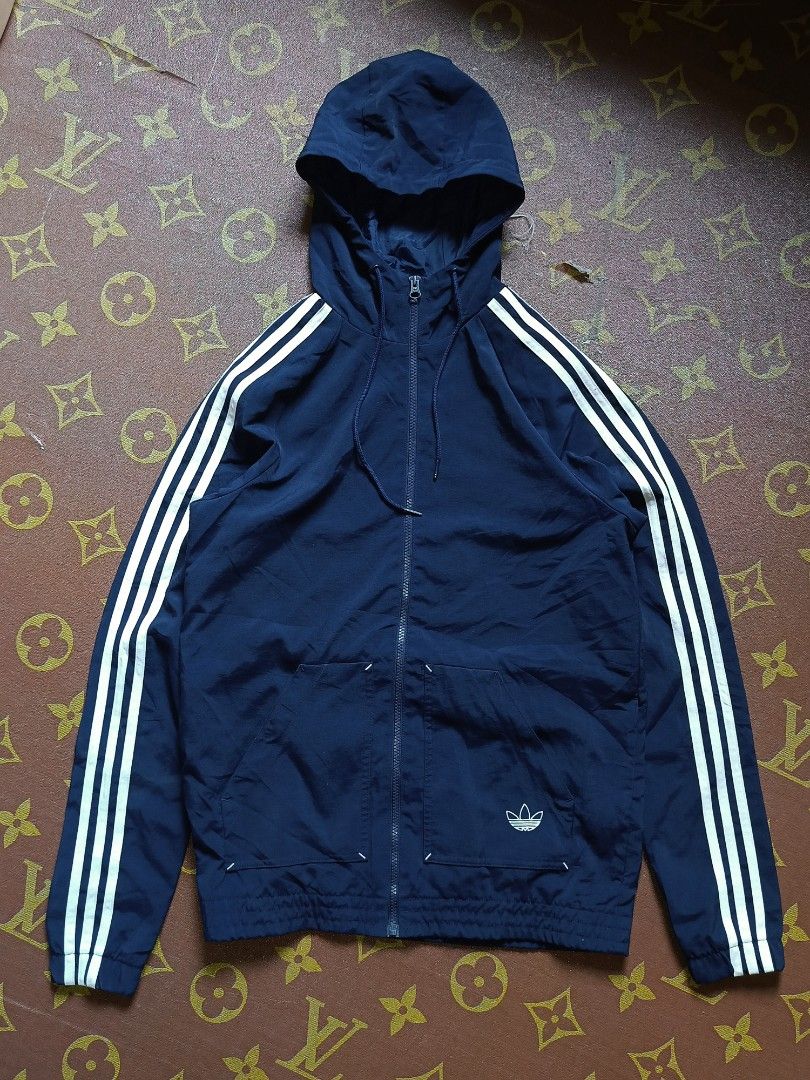AUTHENTIC ADIDAS ACTIVE JACKET (Category: Activewear) located in Cebu City. Submitted by kramarklegitseller_2022 (Listing ID 1447783363, Image 2). Description: ADIDAS ACTIVE JACKET SMALL FITTING WIDTH "20 LENGTH "28 AS NEW CONDITION 10/10 COLORATE NO ISSUES NEED WASH 1,200 + SF CEBU LOCATION 📍 CAN SHIP NATIONWIDE 🚢🛫.