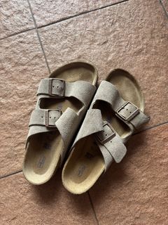 (Category: ) located in . Submitted by jovbts (Listing ID 1447738741, Image 1). Description: .