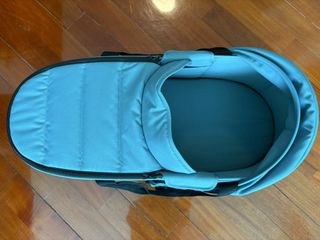 （分類：）位於 。 由 authentic__goods 提交（商品編號 1447776632，圖片 1）。簡介： 。