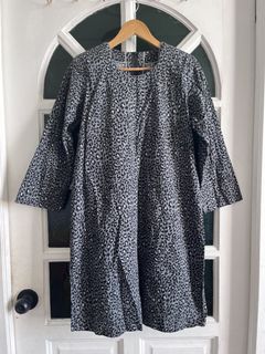 (Category: ) located in . Submitted by shopwith.rara (Listing ID 1447865267, Image 1). Description: .