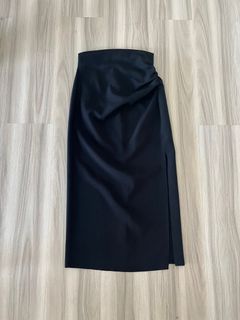 (Category: ) located in . Submitted by prelovedcloset2 (Listing ID 1447693682, Image 1). Description: .