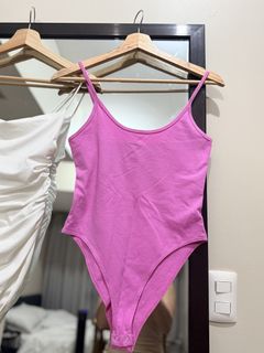 (Category: ) located in . Submitted by swimplyjenny (Listing ID 1447839047, Image 1). Description: .