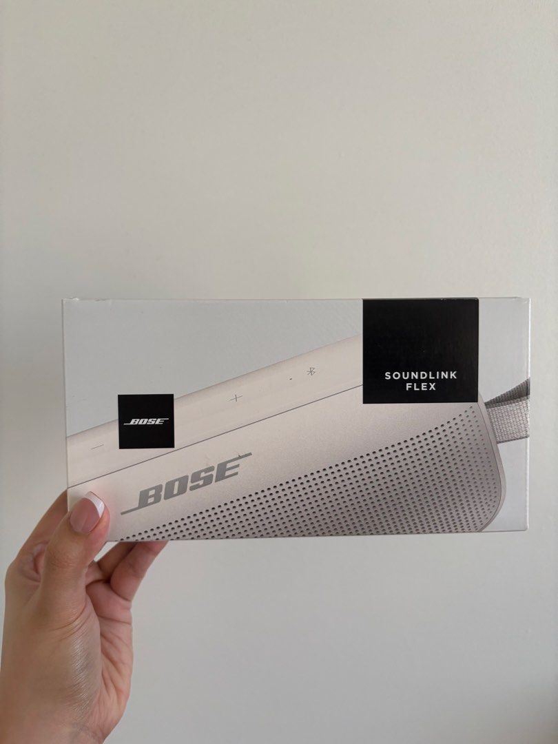 Bose SoundLink Flex Bluetooth Speaker (Category: Soundbars, Speakers & Amplifiers) located in Taguig. Submitted by wildcloud_d77321 (Listing ID 1447752904, Image 1). Description: - Portable Bose speaker - Wireless Bluetooth connectivity - USB-C charging port - Durable design with carrying strap - Excellent sound quality for its size - Ideal for outdoor use and travel.