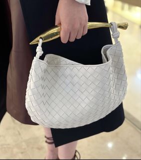 （分類：）位於 。 由 hkdm_kt 提交（商品編號 1447700389，圖片 1）。簡介： 。