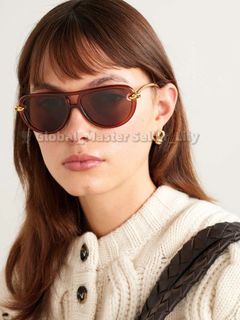 (Category: ) located in . Submitted by fashion.luxe (Listing ID 1447754275, Image 1). Description: .