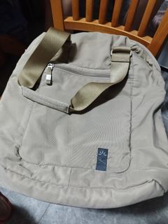 （分類：）位於 。 由 wang_2018 提交（商品編號 1447718722，圖片 1）。簡介： 。
