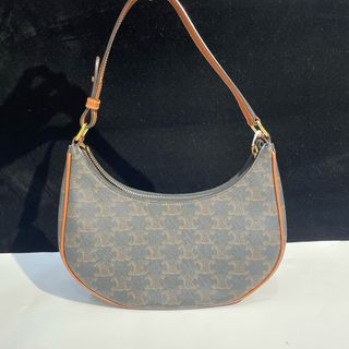 （分類：）位於 。 由 134502522324970 提交（商品編號 1447774811，圖片 1）。簡介： 。