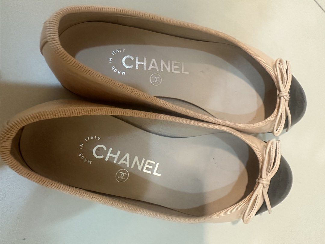 Chanel ballet flats (Category: Sneakers & Footwear) located in Paranaque City. Submitted by onestopboutique (Listing ID 1447682181, Image 3). Description: .