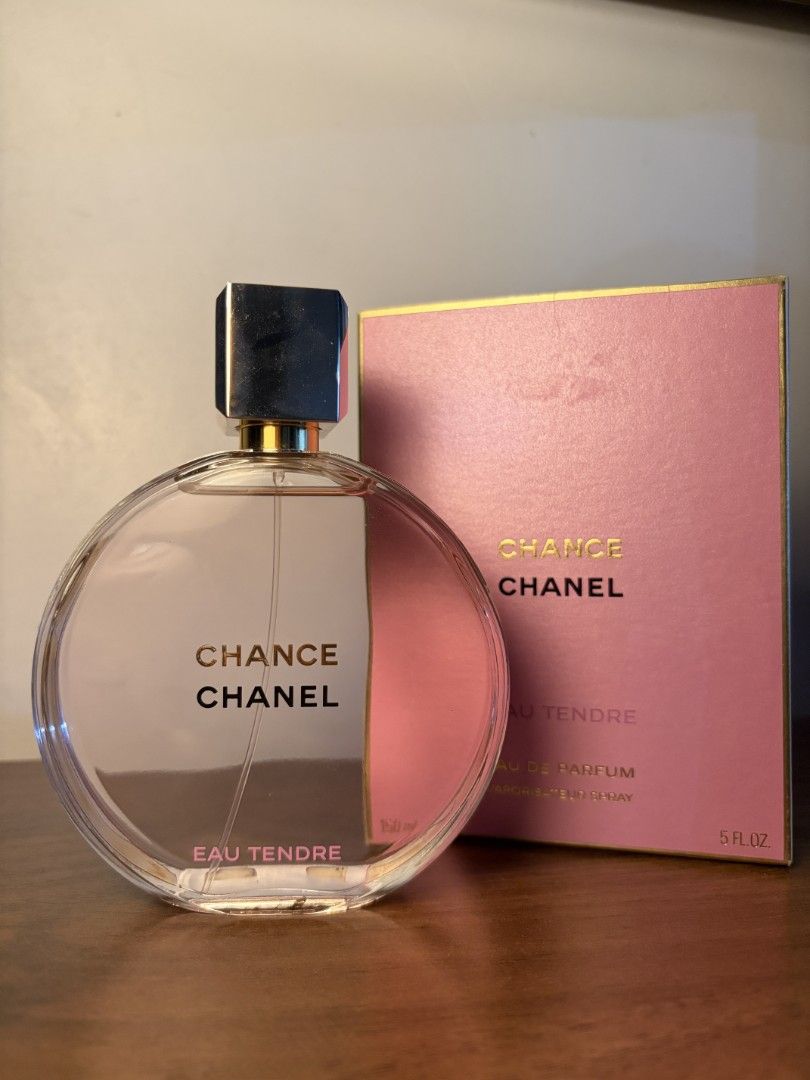 Chanel Chance Eau Tendre EDP 150ml big bottle (Category: Fragrance & Deodorants) located in Abucay. Submitted by madamvcloset (Listing ID 1447851639, Image 2). Description: big bottle!! 150ml nag spray lang.