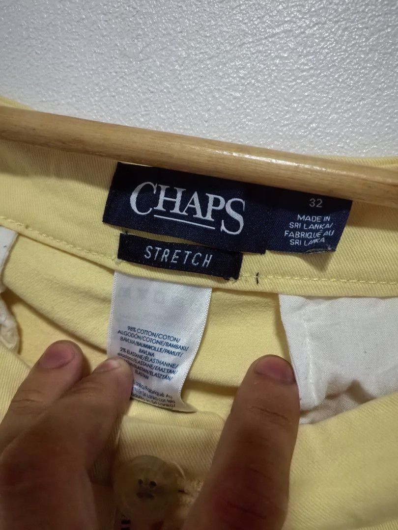 Chaps Stretch Shorts Size 32 Yellow (Category: Shorts) located in Caloocan City. Submitted by cian24 (Listing ID 1447714829, Image 2). Description: - Chaps shorts - Size 32 - Made with comfortable stretch fabric - Classic chino style - Features button and zip closure - Ideal for casual wear and day outs.