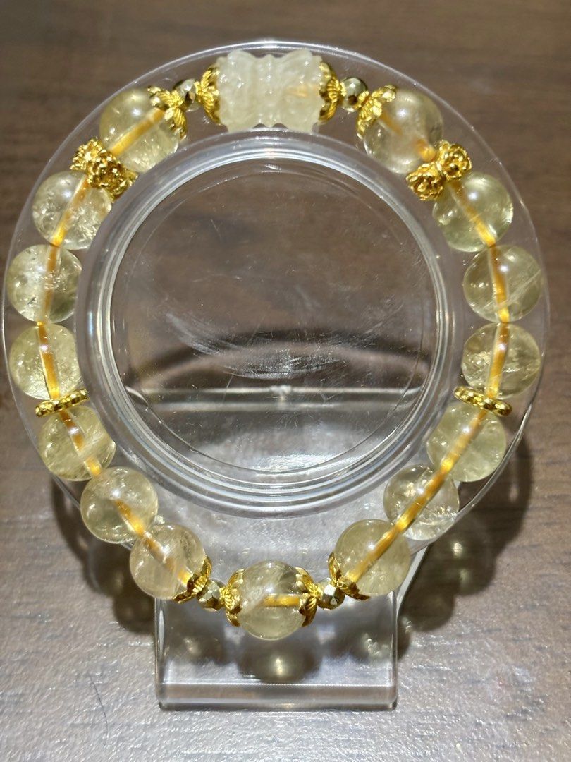 Citrine Bracelet with Double Lotus Charm (Category: Bracelets) located in Pasig City. Submitted by talaversify (Listing ID 1447787136, Image 2). Description: Semi-precious stone: Citrine with double lotus Citrine Charm Stone size: 10mm Wrist size: 16cm 💠 Natural stone 💠 .