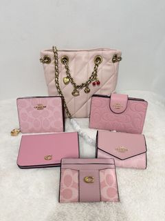 (Category: ) located in . Submitted by yhn_boutique (Listing ID 1447733105, Image 1). Description: .