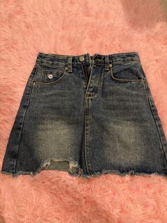 (Category: ) located in . Submitted by summertime_77 (Listing ID 1447864134, Image 1). Description: .
