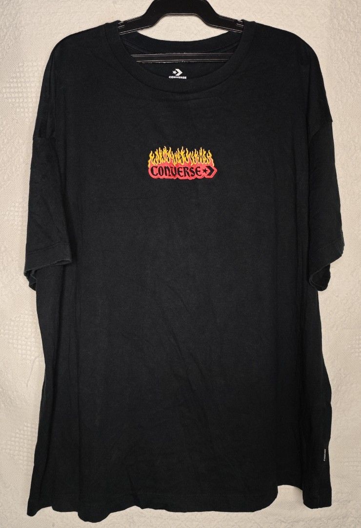 Converse Black T-Shirt with Flame Logo (Category: Tshirts & Polo Shirts ) located in Muntinlupa City. Submitted by junabe982 (Listing ID 1447764564, Image 1). Description: AVAILABLE ‼️ Converse "Flame" Black Graphic Tee Size: Large Condition: Excellent condition Price: 500 Location: Muntinlupa City, Metro Manila Mode of Payment: GCash / Bank Transfer / Cash Shipping: J&T / Lalamove / Meet-up Dm if interested📩.