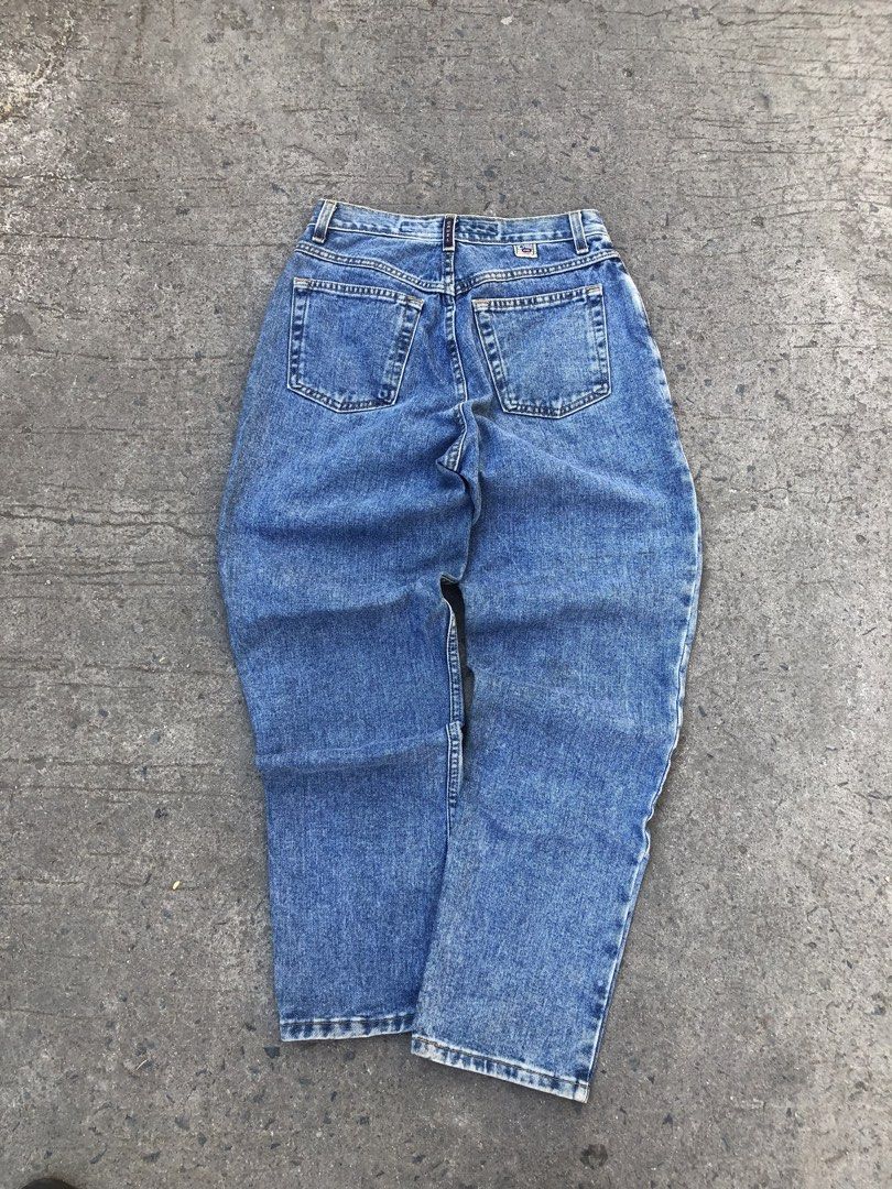 Cruel Girl Jeans (Category: Jeans) located in Imus. Submitted by chararatzx. (Listing ID 1447740591, Image 1). Description: Vintage cruel girl Like new condition Color rate 10/10 Thick and Heavy Hard denim crispy Issue:none Dimes:W28 L41 Thigh 12 Hem 7.