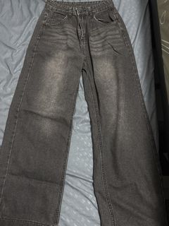 (Category: ) located in . Submitted by jsxtelw (Listing ID 1447809602, Image 1). Description: .