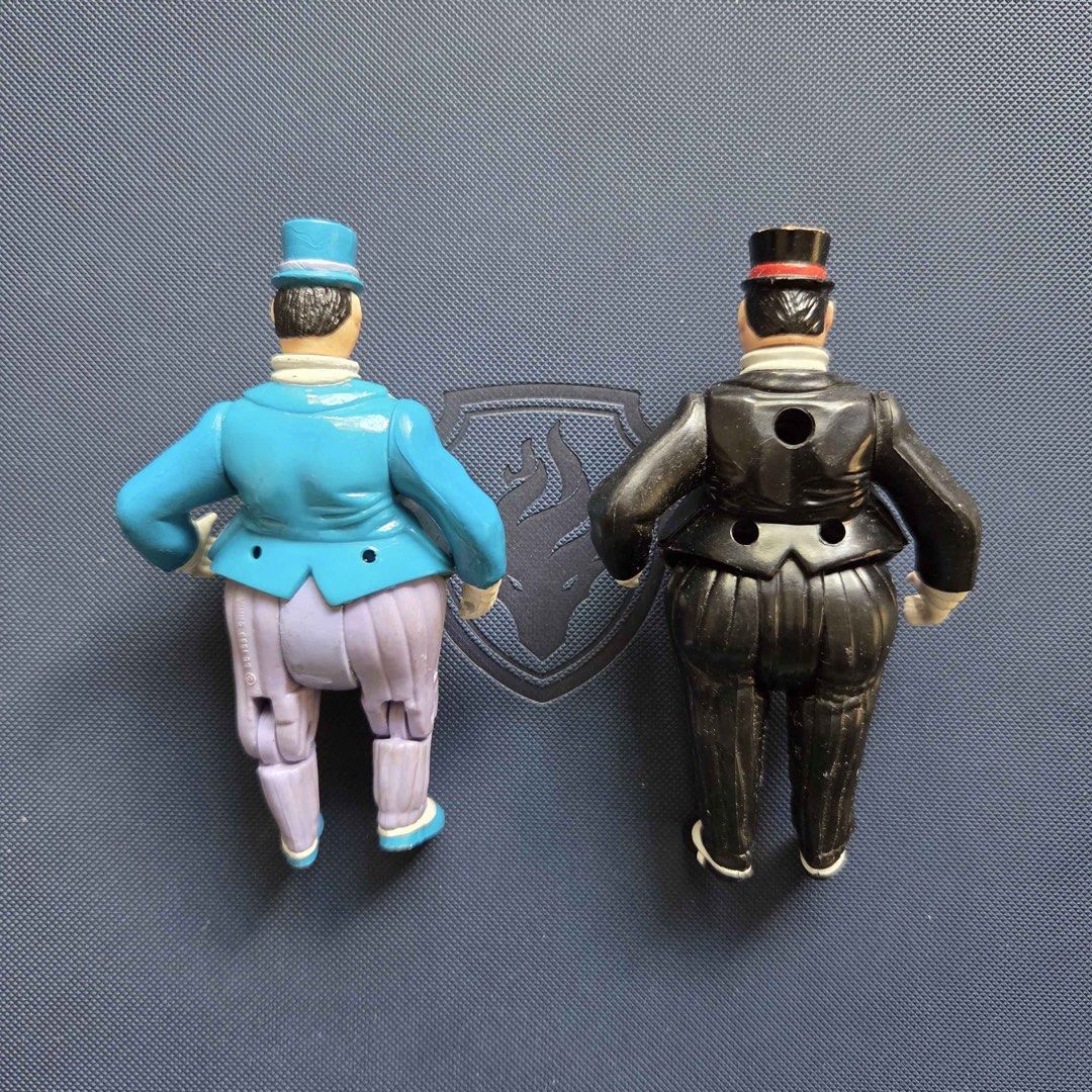 DC Comics Kenner Penguin Vintage 1989 & 1992 (Category: Figurines & Statues) located in Manila. Submitted by nicknixx (Listing ID 1447751291, Image 2). Description: Articulated WYSIWYG ₱280 each ₱500 both.
