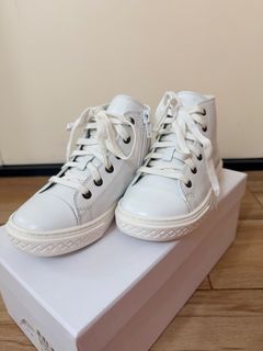 （分類：）位於 。 由 aaangus 提交（商品編號 1447719016，圖片 1）。簡介： 。