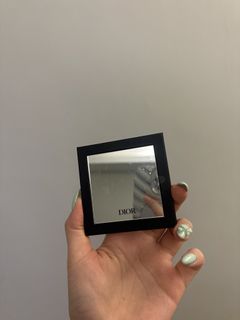 （分類：）位於 。 由 scarlett_13 提交（商品編號 1447795647，圖片 1）。簡介： 。