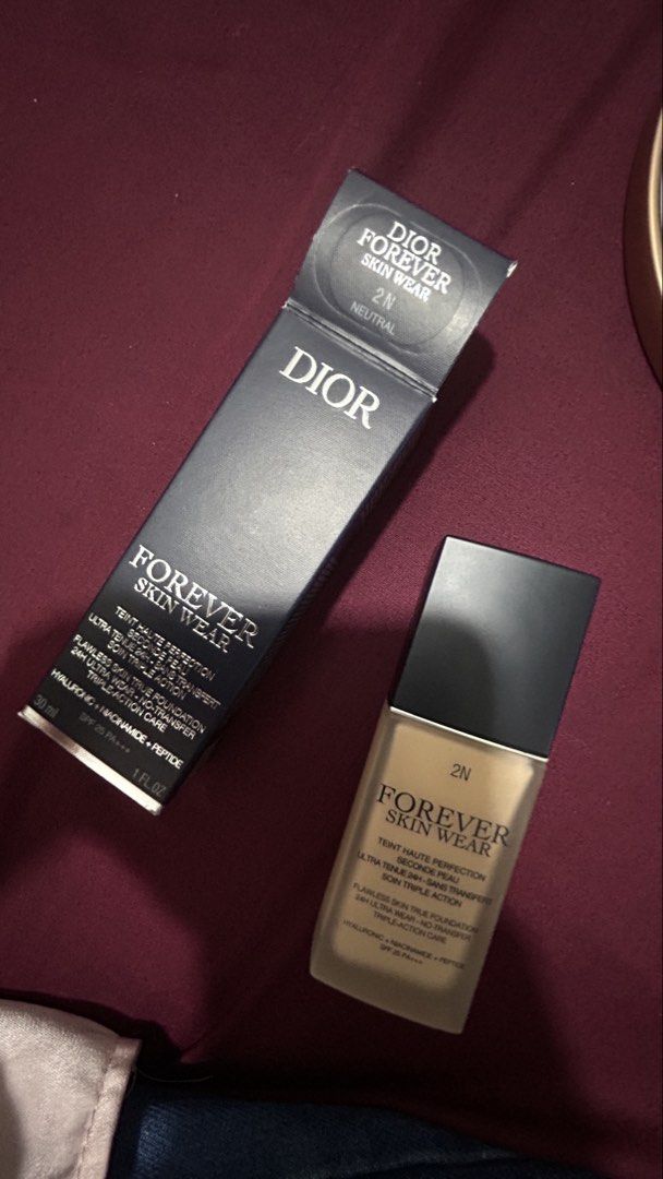 DIOR FOUNDATION CODE 2N (Category: Makeup) located in Kuala Lumpur. Submitted by chnnyvss (Listing ID 1447799459, Image 1). Description: baru 2 kali pump.
