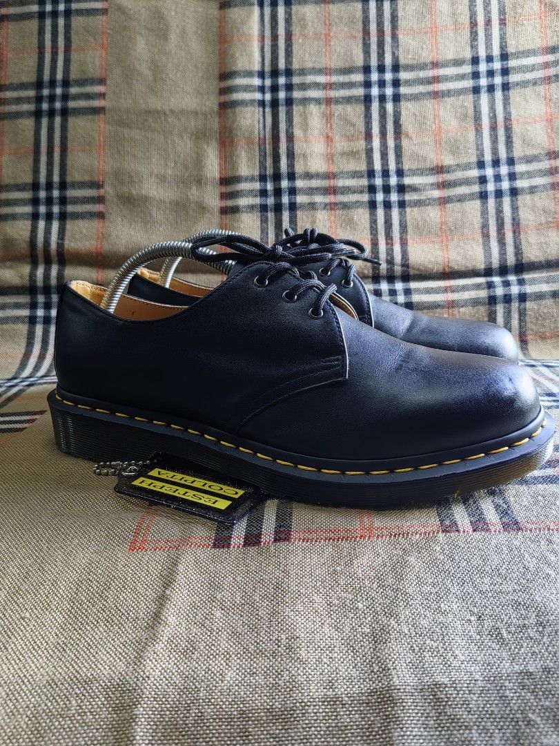 DR. MARTENS 1461 (Category: Casual Shoes) located in Baguio. Submitted by curated_luxe_brandeds (Listing ID 1447709980, Image 1). Description: DR. MARTENS 1461 AUTHENTIC UK 9 US 10 MENS EUR 43 PHP 5080+SF SEE PICS FOR DETAILS EXCELLENT CONDITION COLOR MAY VARY DUE TO LIGHTING MOP BDO /GCASH NO COD /COP FB PAGE /CAROUSELL : curated_luxe_brandeds FACEBOOK SELLING ACCOUNT : Esteph Colpita SA PHYSICAL STORE :STALL 324A THIRD FLOOR SKYWORLD SESSION RO