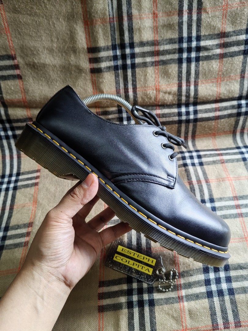 DR. MARTENS 1461 (Category: Casual Shoes) located in Baguio. Submitted by curated_luxe_brandeds (Listing ID 1447709980, Image 2). Description: DR. MARTENS 1461 AUTHENTIC UK 9 US 10 MENS EUR 43 PHP 5080+SF SEE PICS FOR DETAILS EXCELLENT CONDITION COLOR MAY VARY DUE TO LIGHTING MOP BDO /GCASH NO COD /COP FB PAGE /CAROUSELL : curated_luxe_brandeds FACEBOOK SELLING ACCOUNT : Esteph Colpita SA PHYSICAL STORE :STALL 324A THIRD FLOOR SKYWORLD SESSION RO