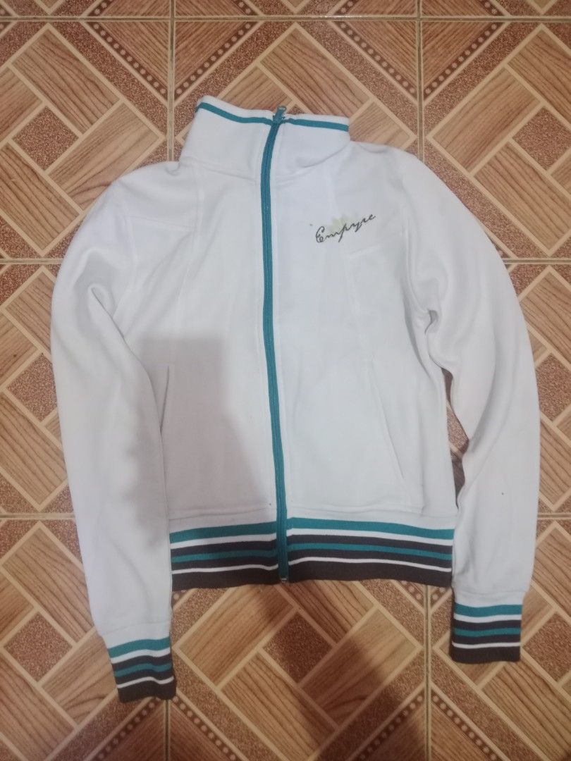 Empire y2k jacket (Category: Coats, Jackets and Outerwear) located in Naga. Submitted by thrift.vincent (Listing ID 1447718550, Image 1). Description: .