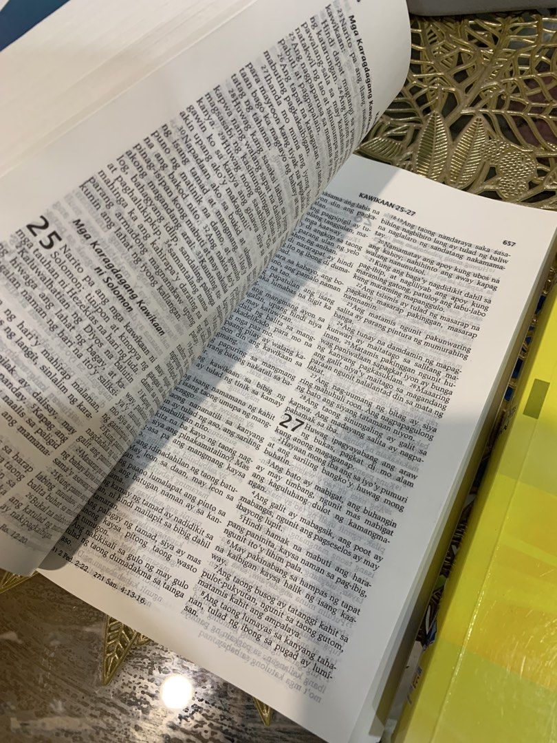 English & Tagalog Bibles (Category: Religion Books) located in Manila. Submitted by gracefilledshop (Listing ID 1447768618, Image 2). Description: Brand new P150 each.