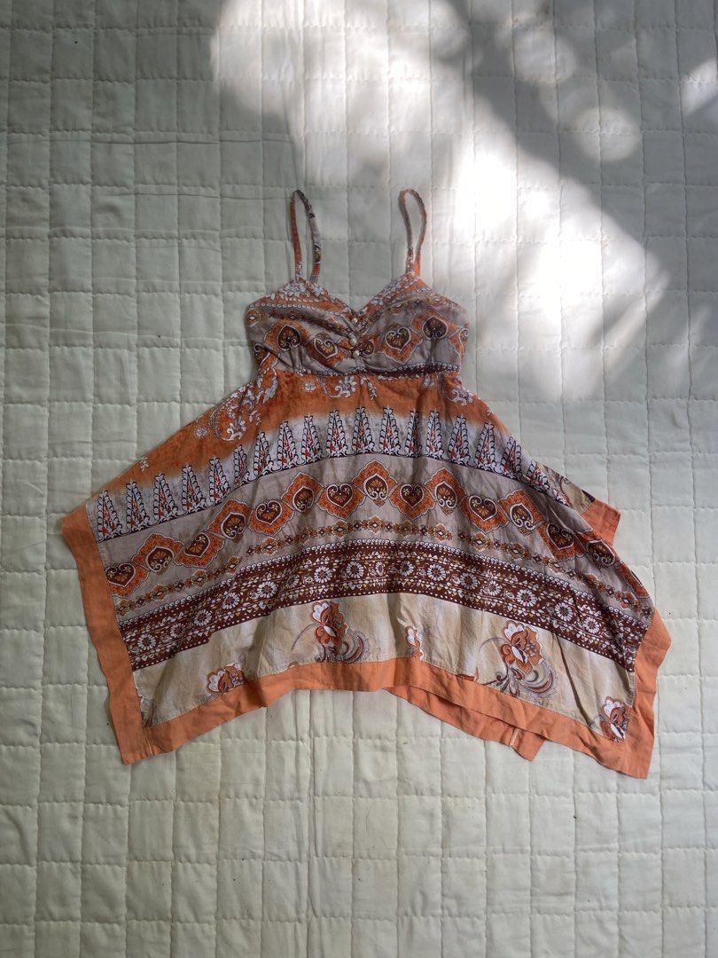fairy whimsical assymetrical boho top (Category: Sleeveless) located in San Remigio. Submitted by closetsonnetph (Listing ID 1447763109, Image 1). Description: size xxs-s smocked back no flaws!.
