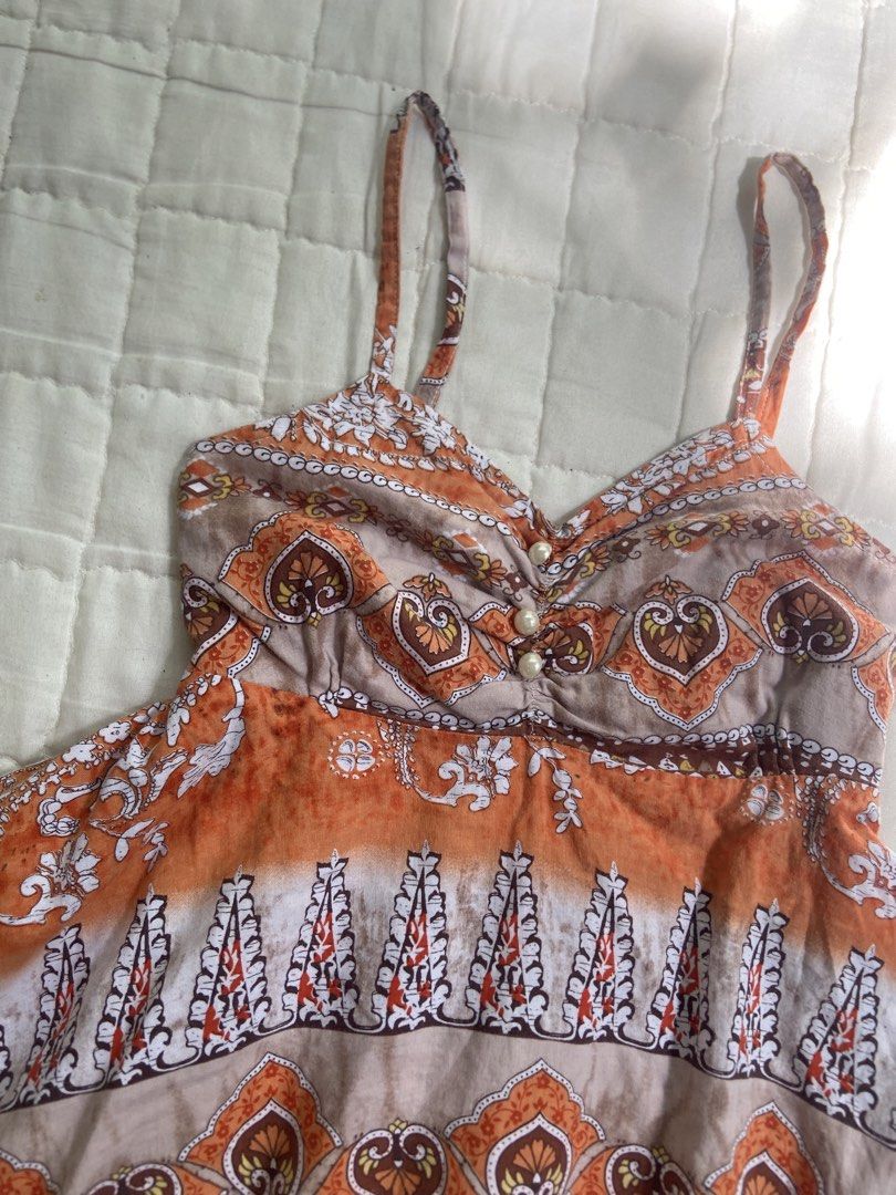 fairy whimsical assymetrical boho top (Category: Sleeveless) located in San Remigio. Submitted by closetsonnetph (Listing ID 1447763109, Image 2). Description: size xxs-s smocked back no flaws!.