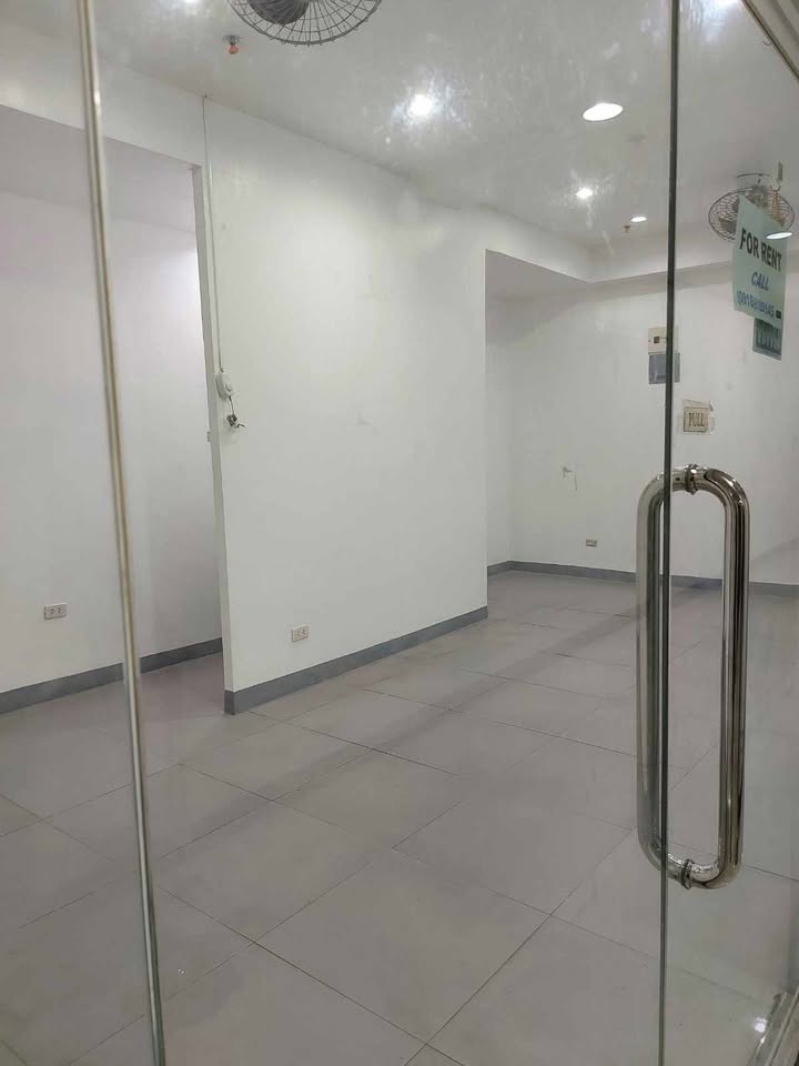 (Category: ) located in . Submitted by brokerle (Listing ID 1447731505, Image 1). Description: .