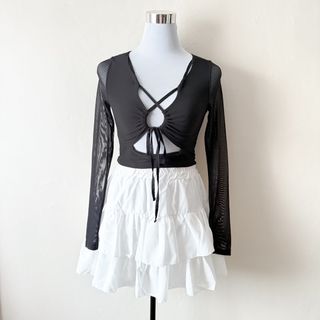 (Category: ) located in . Submitted by rosywardrobe (Listing ID 1447818291, Image 1). Description: .