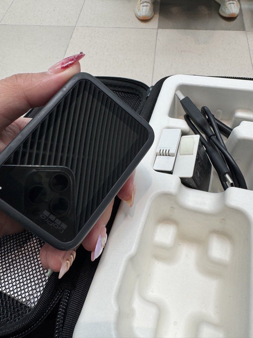 GoPro HERO11 Black Action Camera with Accessories (Category: Cameras) located in Tarlac. Submitted by berrymii (Listing ID 1447727950, Image 2). Description: - GoPro HERO11 Black - Includes: Camera, charging cable, battery - Bonus: Protective case and GoPro grip/tripod - Ideal for capturing all your adventures - Ready for your next trip or project.