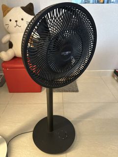 (Category: ) located in . Submitted by emchi19 (Listing ID 1447793491, Image 1). Description: .