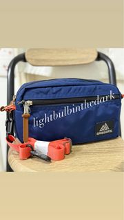 （分類：）位於 。 由 lightbulbinthedark 提交（商品編號 1447740868，圖片 1）。簡介： 。
