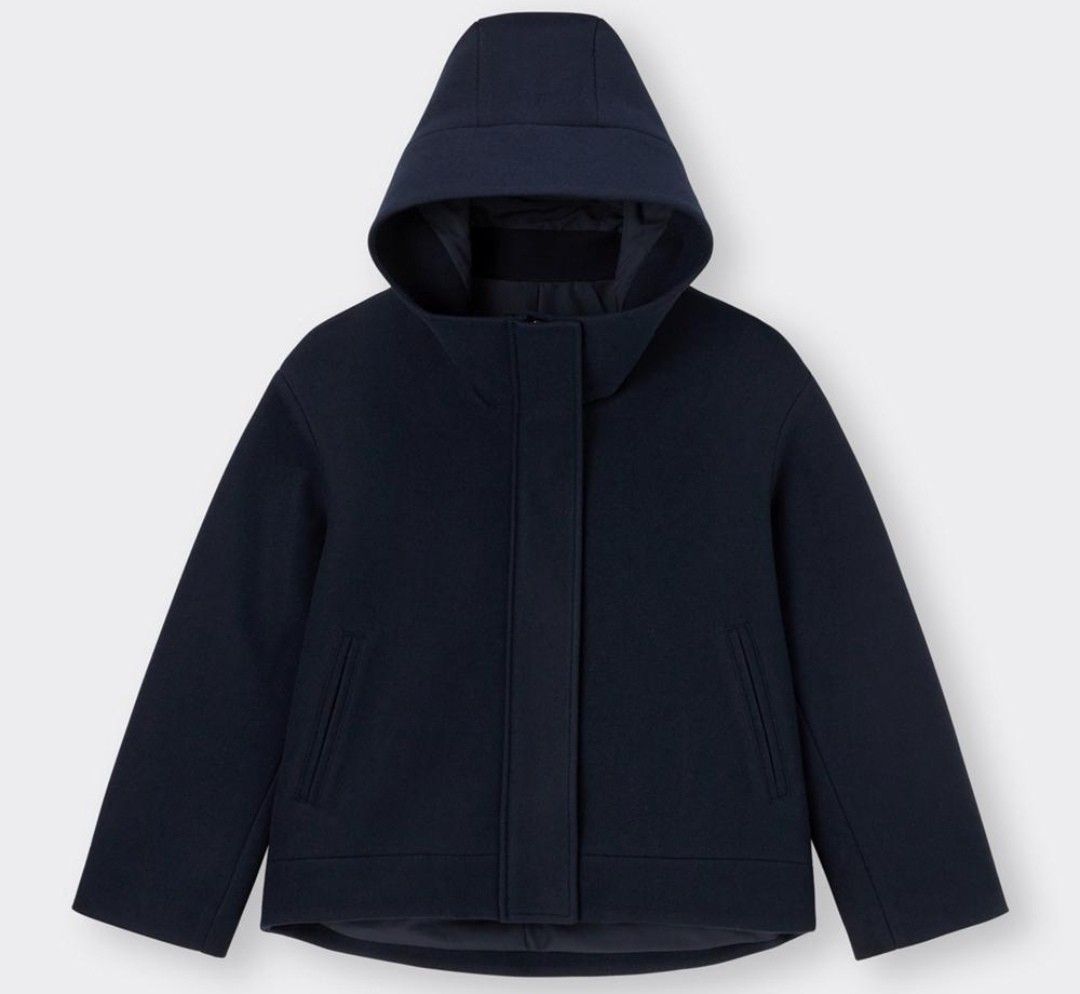 GU Meltom Hoodie Navy Blue (Category: Coats, Jackets and Outerwear) located in Makati City. Submitted by espr3sso (Listing ID 1447706803, Image 1). Description: Used twice Bought from GU Japan for 6kYen XL Navy Blue.