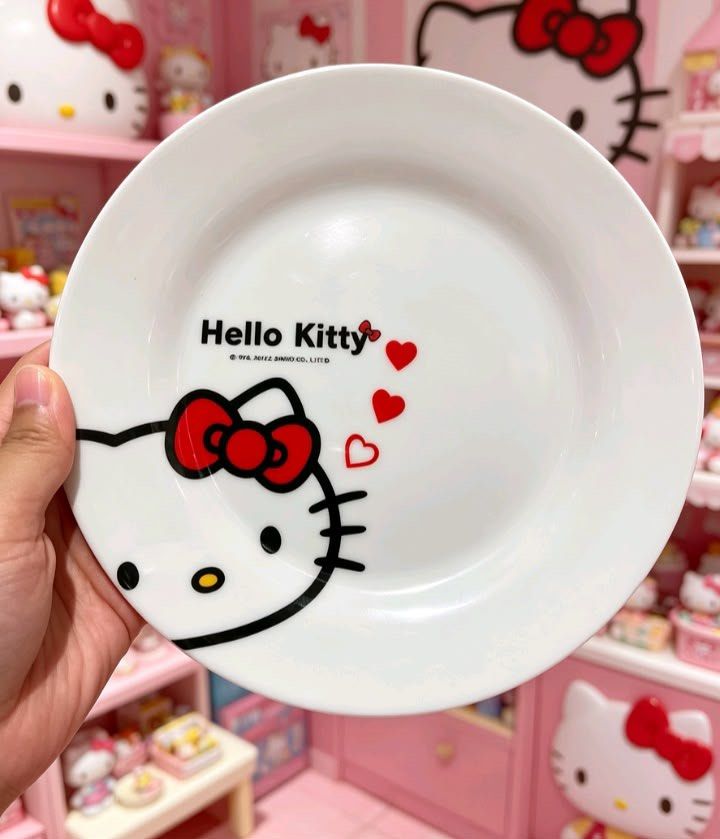 Hello Kitty Ceramic Plates (Set of 3) 🇯🇵 (Category: Dinnerware & Cutlery) located in Talavera. Submitted by kheistar0619 (Listing ID 1447701548, Image 1). Description: ✔️ Original from Japan ✔️ Includes original boxes ✔️ Excellent condition ✔️ Perfect for Hello Kitty collectors or as a gift ✔️ 500 per piece (if separately buy) Price: ₱1,300 (Negotiable) 📍Location: Talavera Nueva Ecija 💬 PM for more details. .