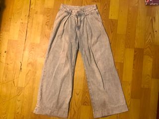 (Category: ) located in . Submitted by modesthrift (Listing ID 1447774453, Image 1). Description: .