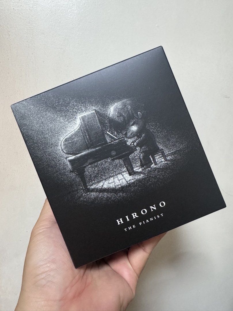 HIRONO THE PIANIST (Category: Storybooks) located in Quezon City. Submitted by funkophilippines (Listing ID 1447738058, Image 1). Description: DISCOUNTED FROM 2500 to 1700 Pick up from QC or Mandaluyong Meet up at Megamall. .