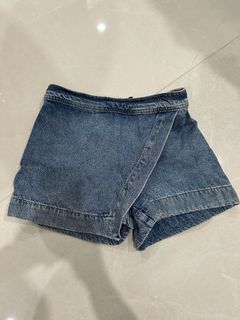 (Category: ) located in . Submitted by sarah9 (Listing ID 1447803498, Image 1). Description: .