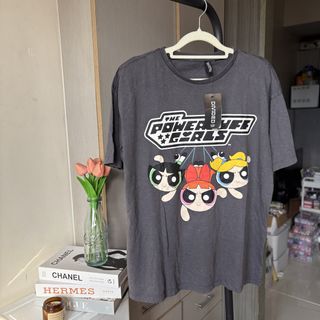 (Category: ) located in . Submitted by on-trendfinds (Listing ID 1447799527, Image 1). Description: .